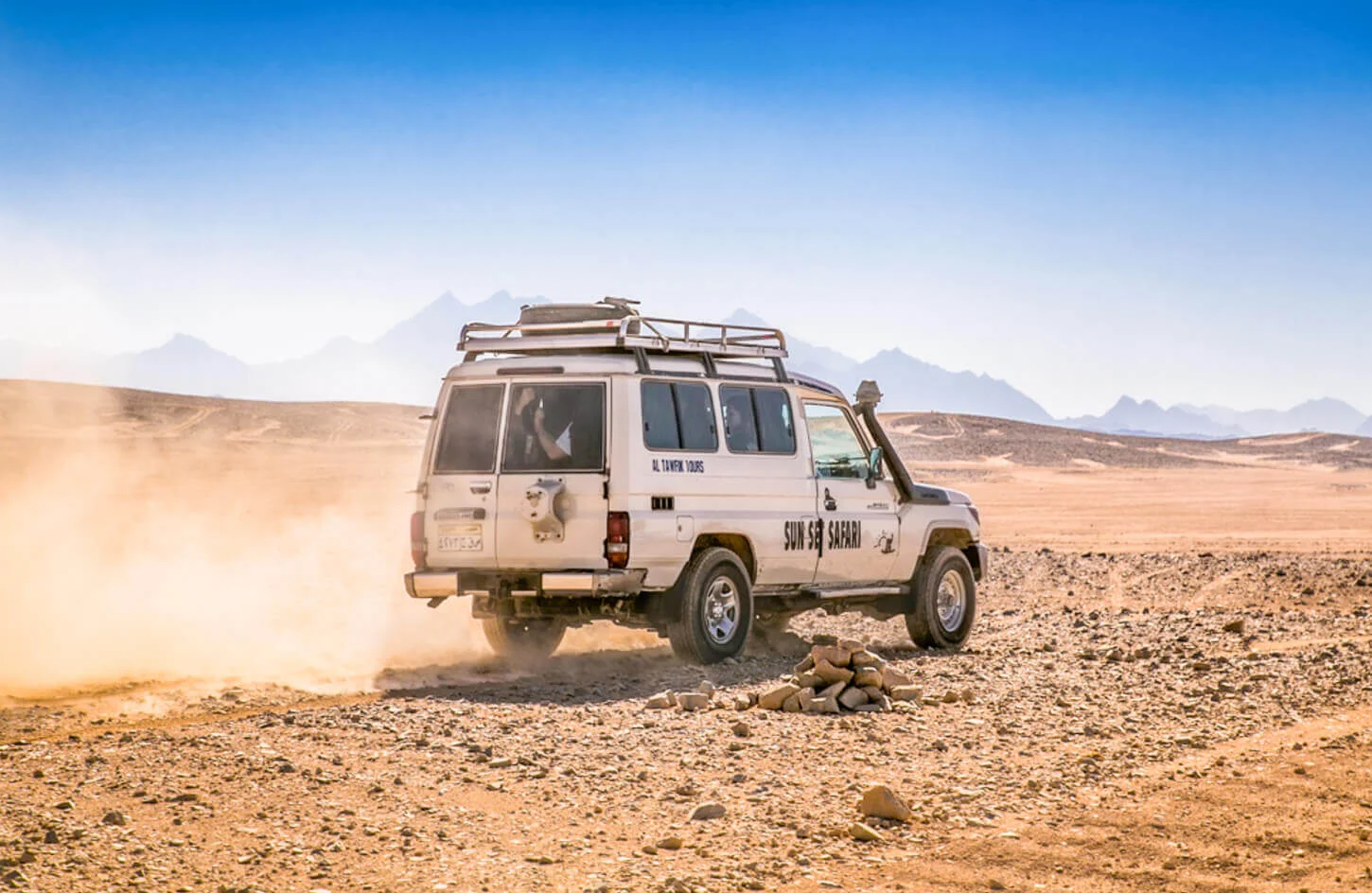 Aventura en el Desierto Beduino: Safari en jeep 4×4 en Hurghada